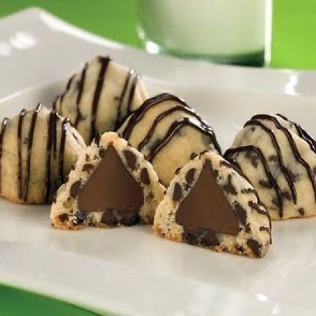 KISSES Chocolate Chip Cookies